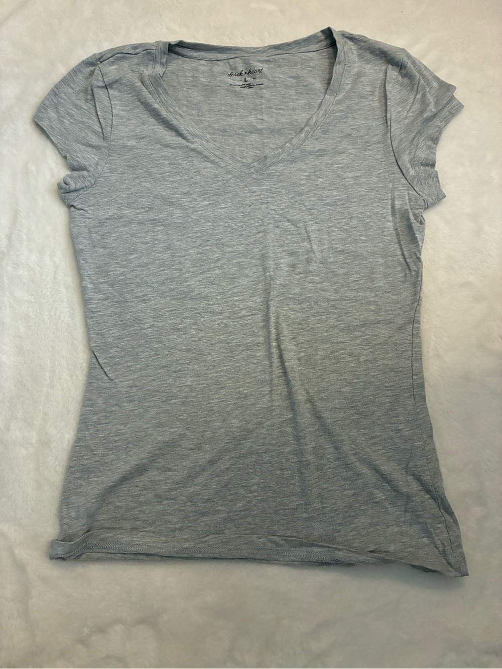 Derek Heart Women's Short-Sleeve V-Neck Tee - Heather Gray